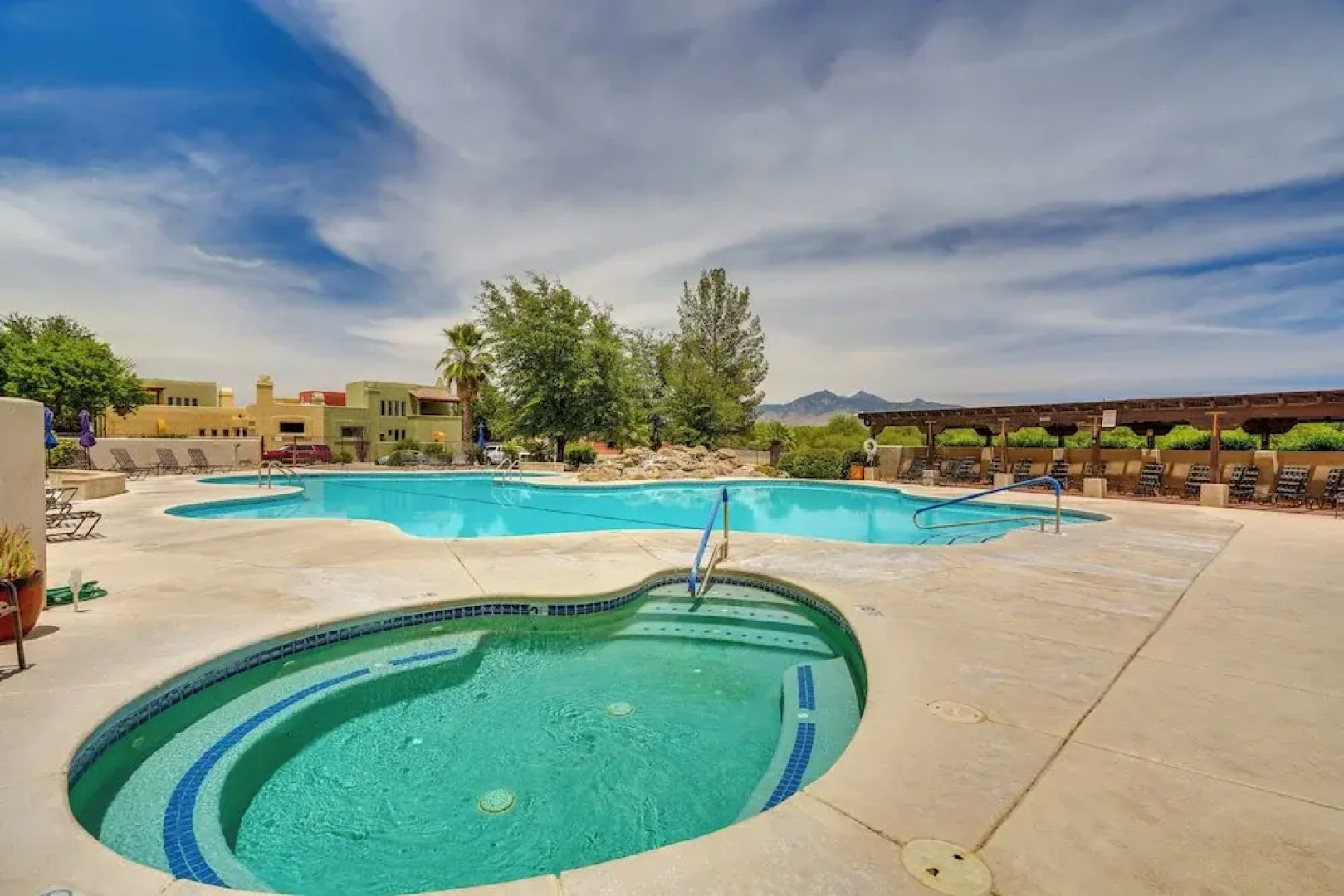 Tubac Adobe Townhome: Shop, Golf, Explore & More!