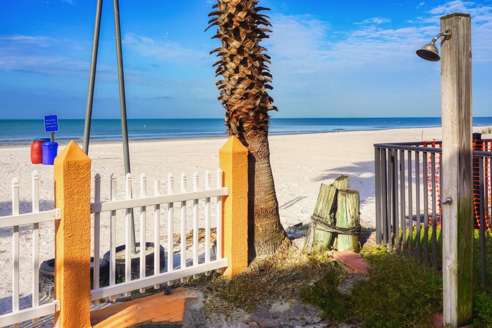 Misty Isles Redington Beachfront Suite 6