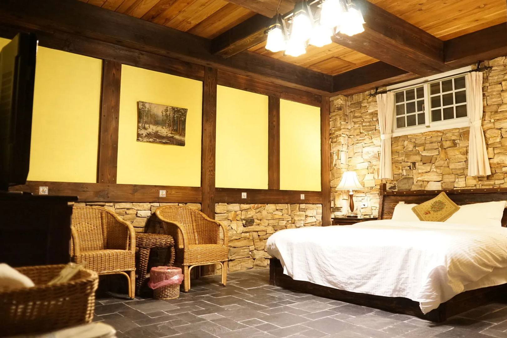 Provence Rose Lodge in Ching Jing