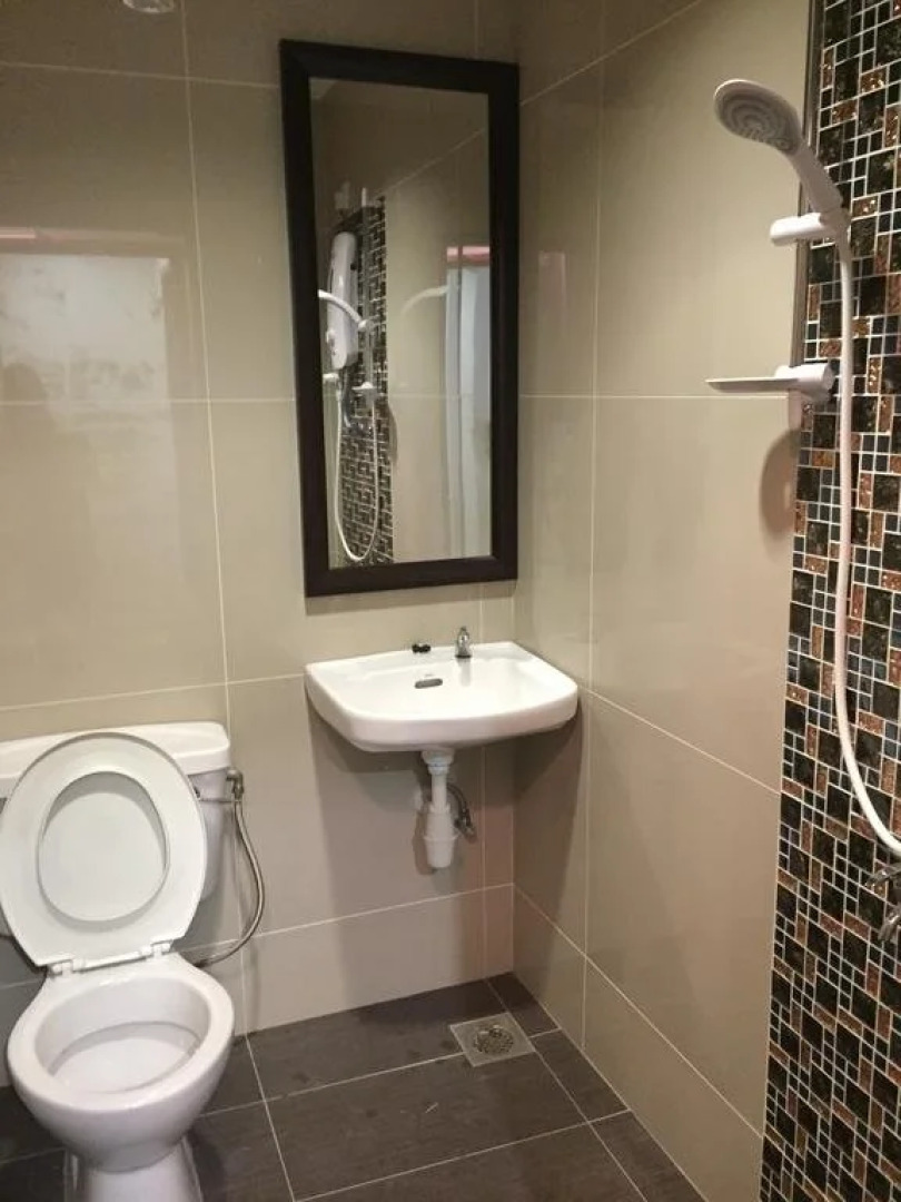 Tas Sakura Budget Hotel