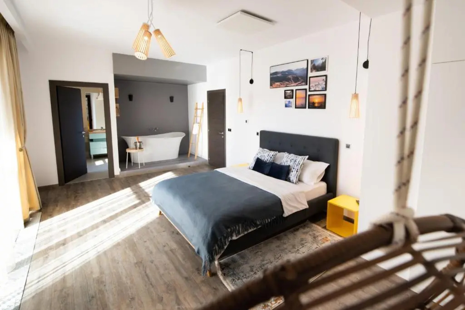 Silver Mountain Panoramic View G1 48