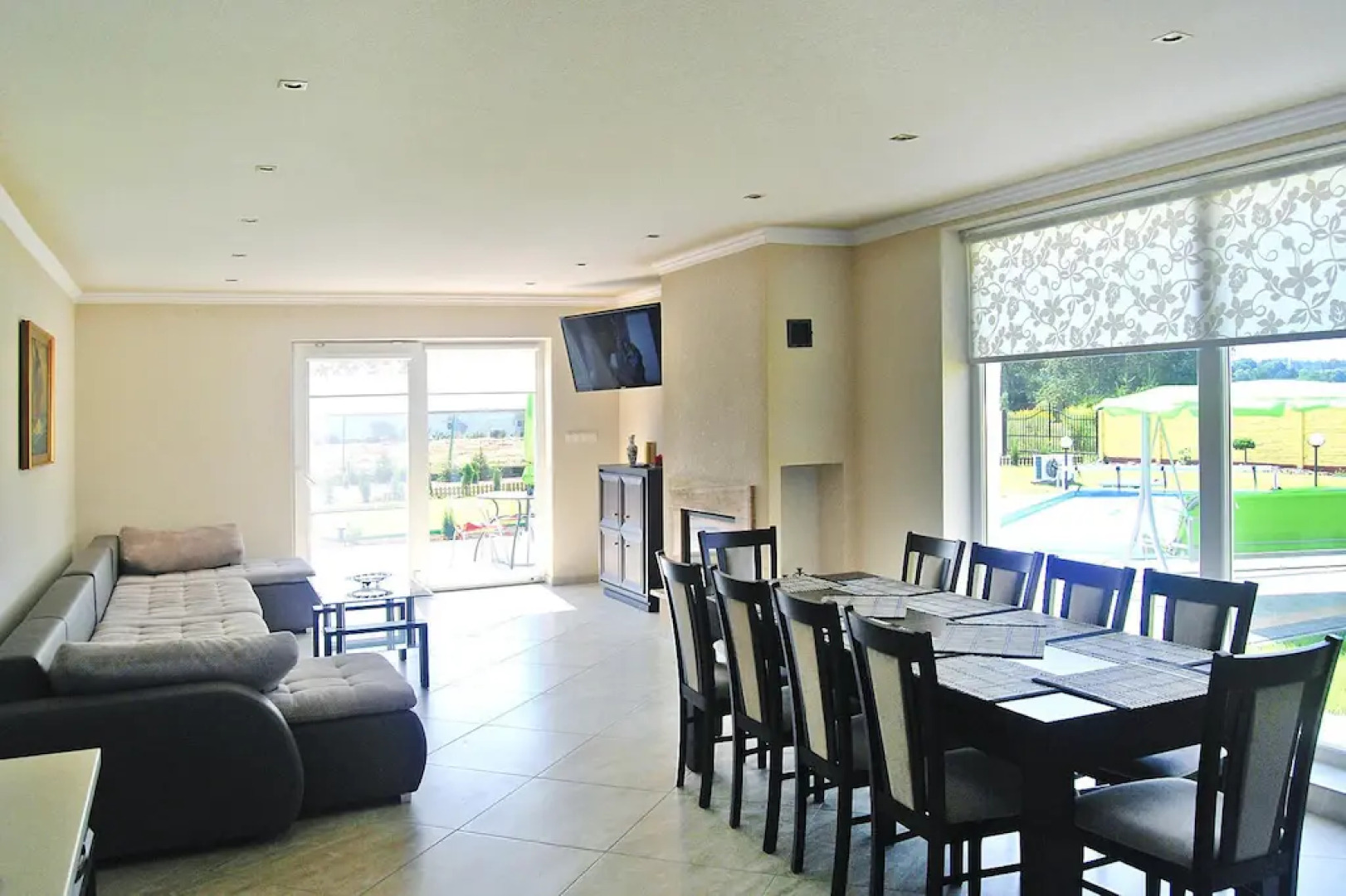 Terraced house with swimming pool and sauna, Sieciemin