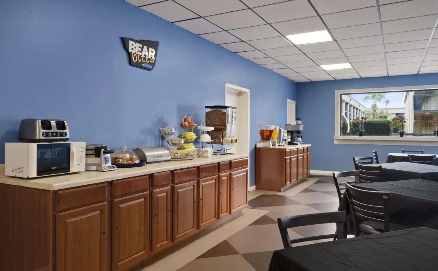 Travelodge by Wyndham New Orleans West Harvey Hotel