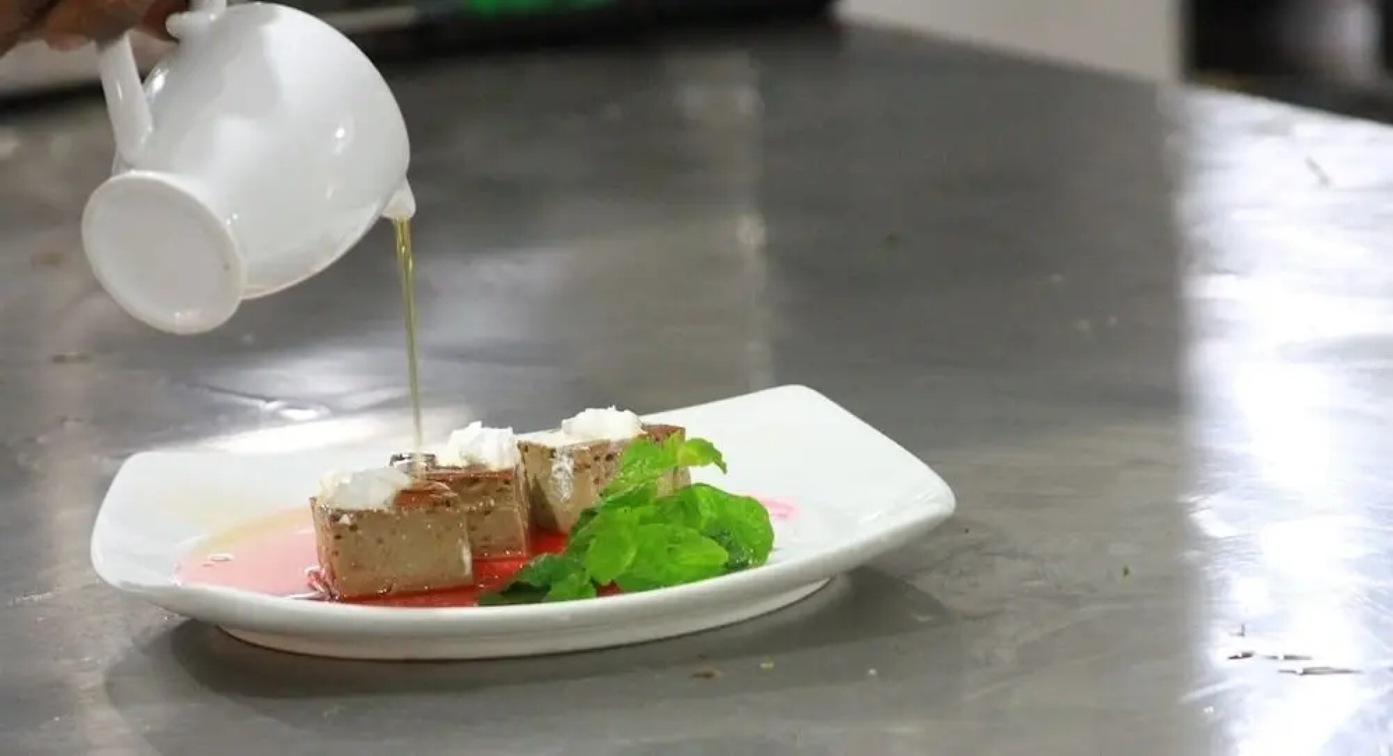 Ella Mount Heaven Hotel