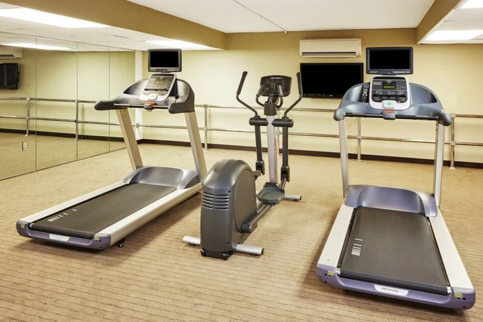 Holiday Inn Allentown-I-78 (Lehigh Valley)