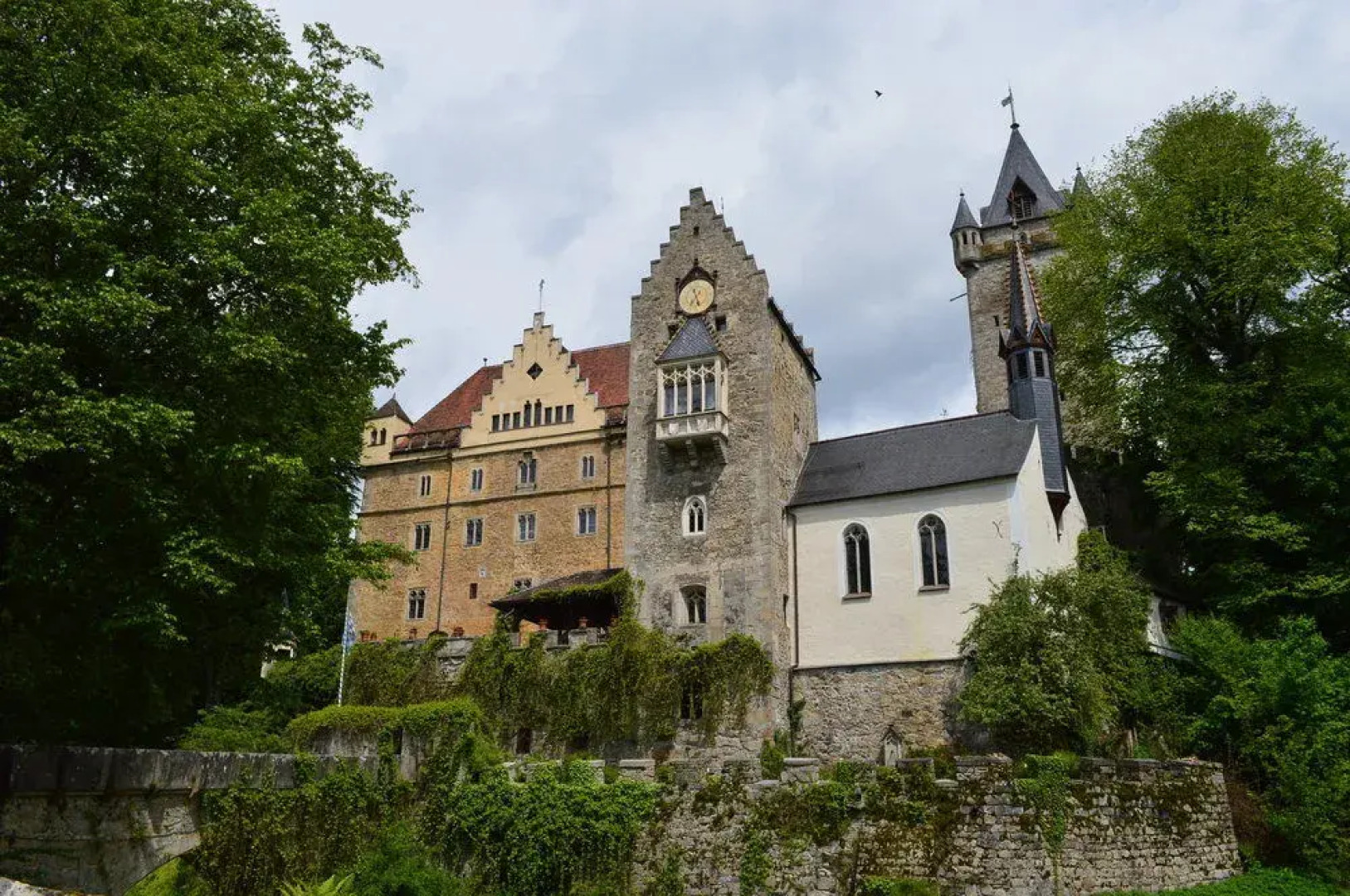 Schlosshotel Burgstall