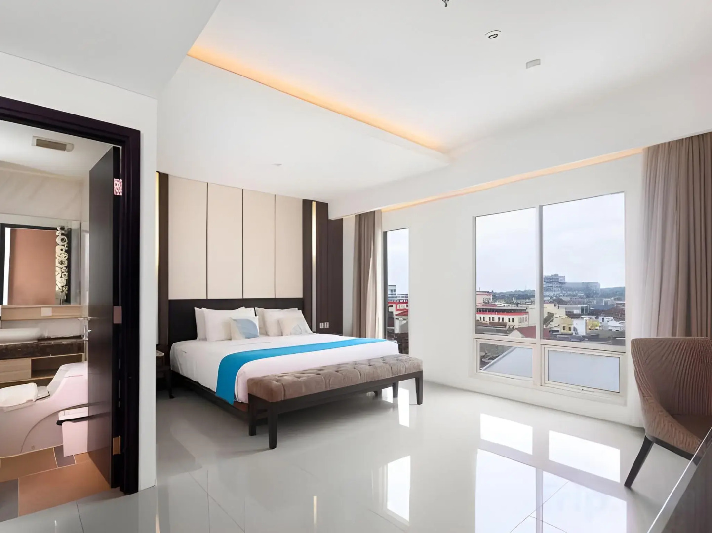 Java Lotus Hotel Jember