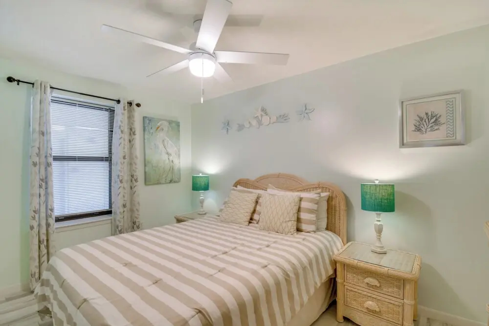 'seagulls Nest' Oceanfront Oasis w/ Pool Access!