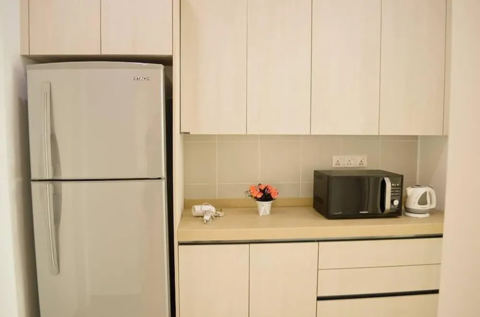 Summertime Arena Suite 1