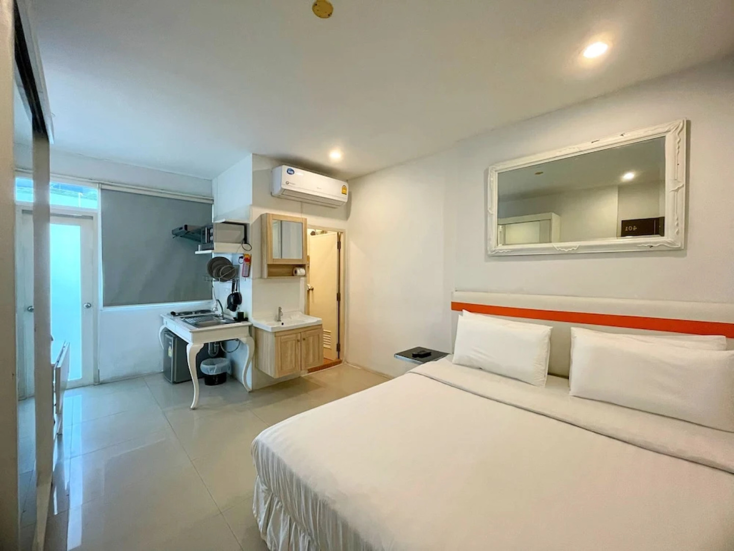 Arawana Residence Phromphong