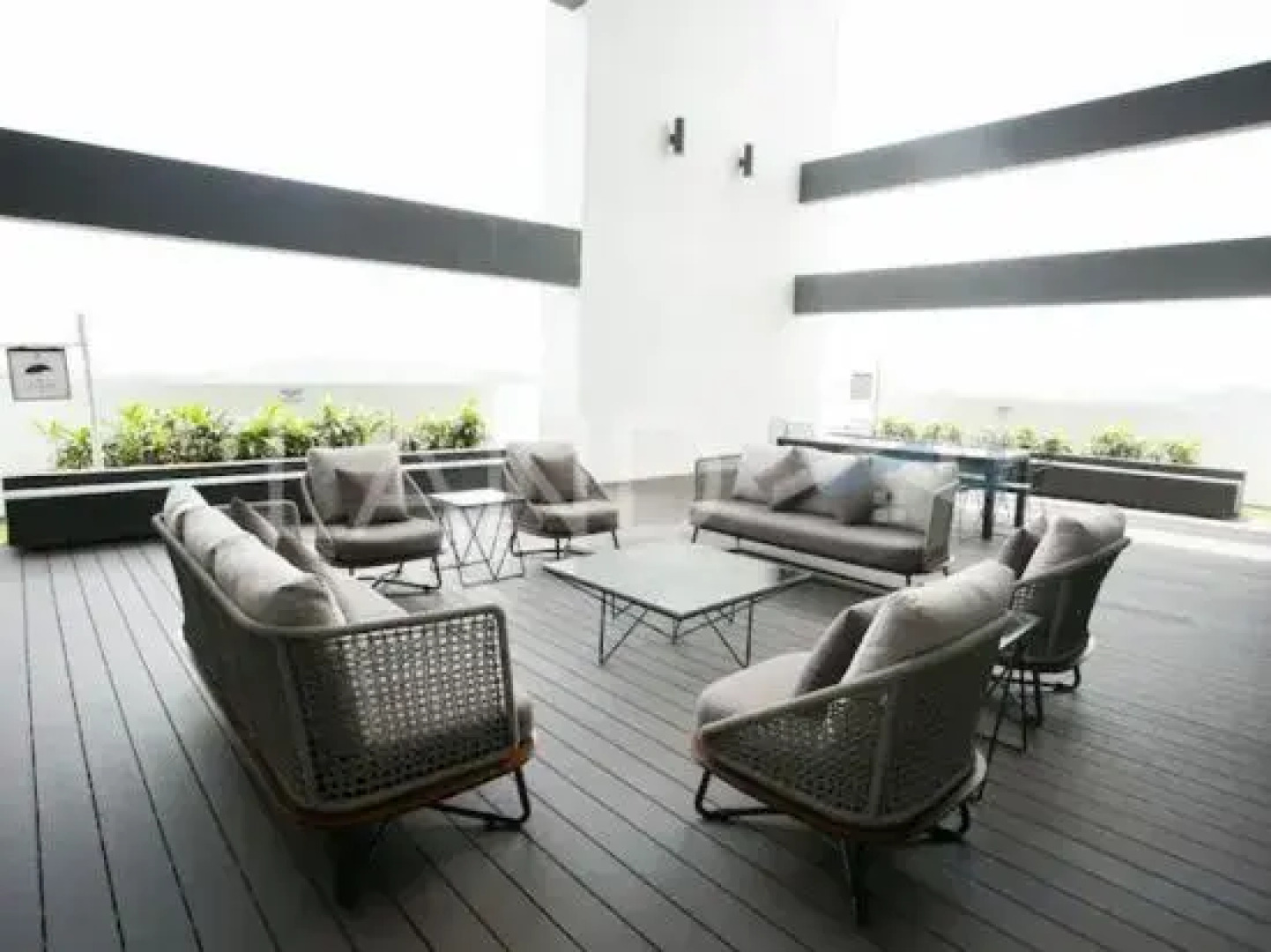 2 Storey Duplexhouse@EcoBotanic, Legoland, Netflix