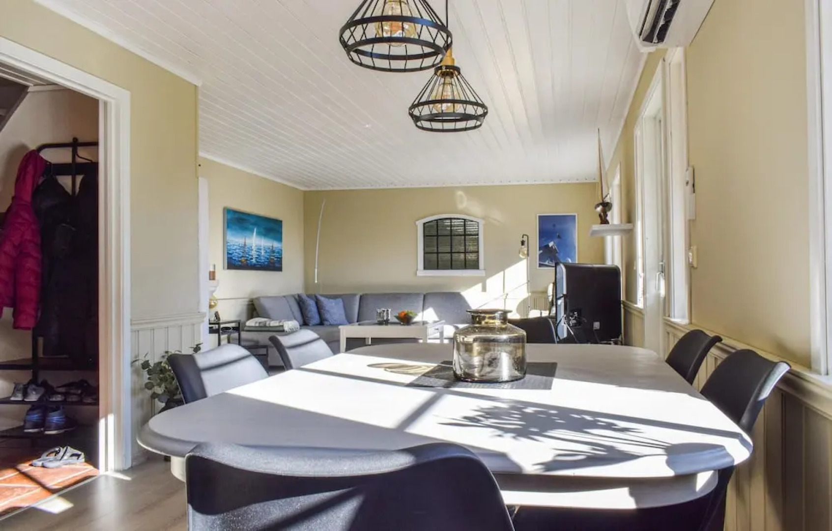 Amazing Home in Lindesnes With 5 Bedrooms, Indoor Swimming Pool and Wifi