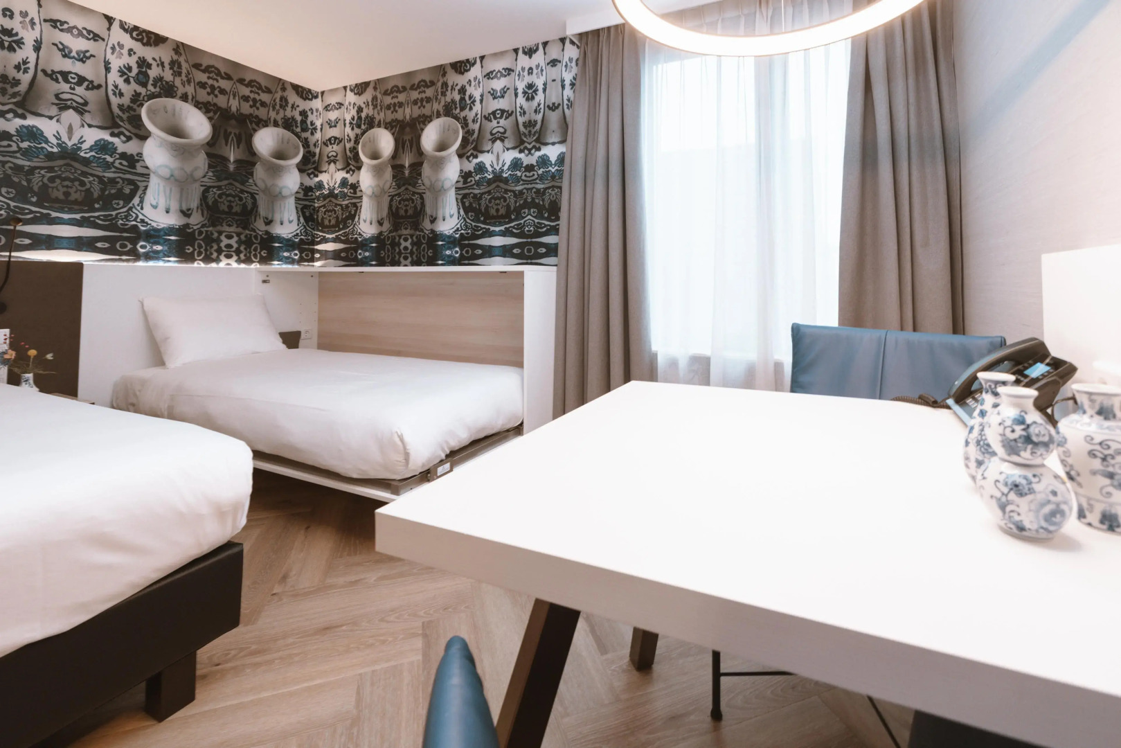 Golden Tulip Hotel Central