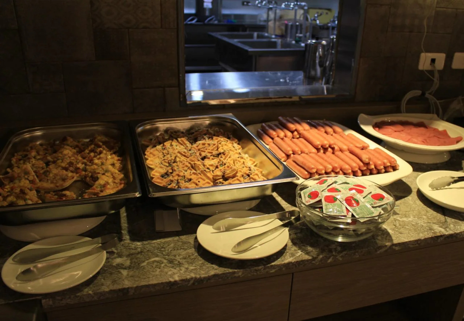 Lan Kwai Fong Garden Hotel