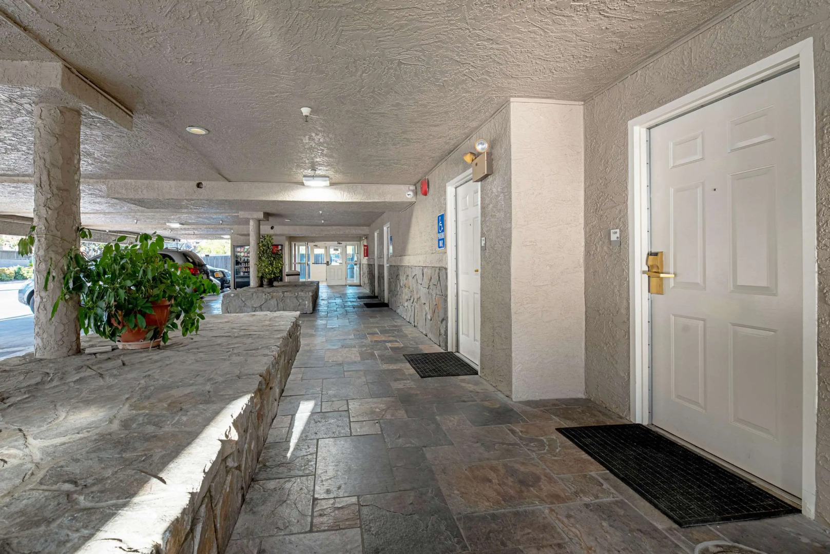 Clarion Inn Silicon Valley