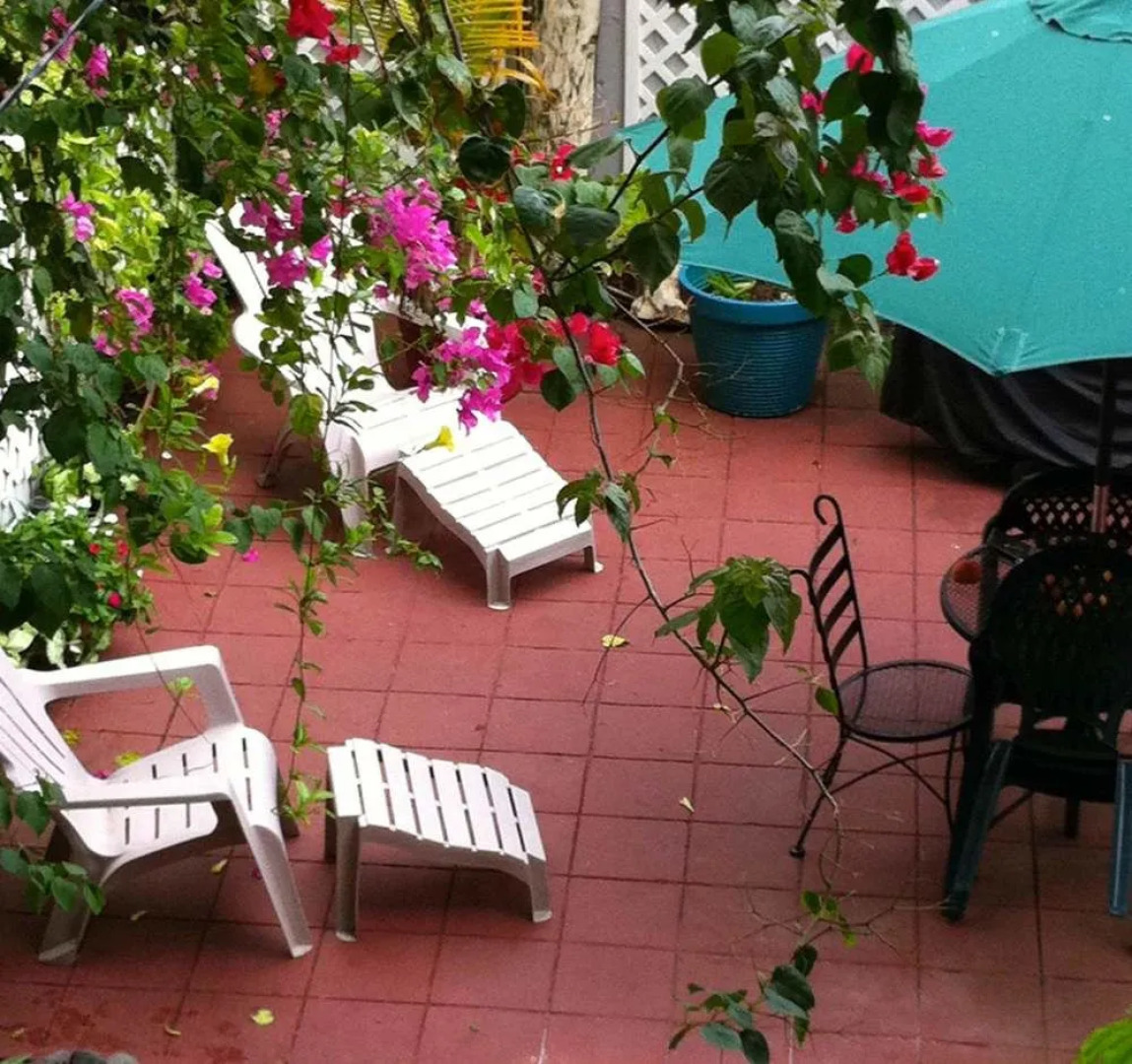 Coqui del Mar Guest House