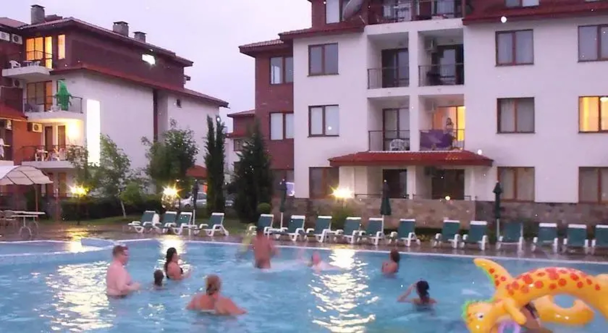 Apolon 3 Spc Apartments