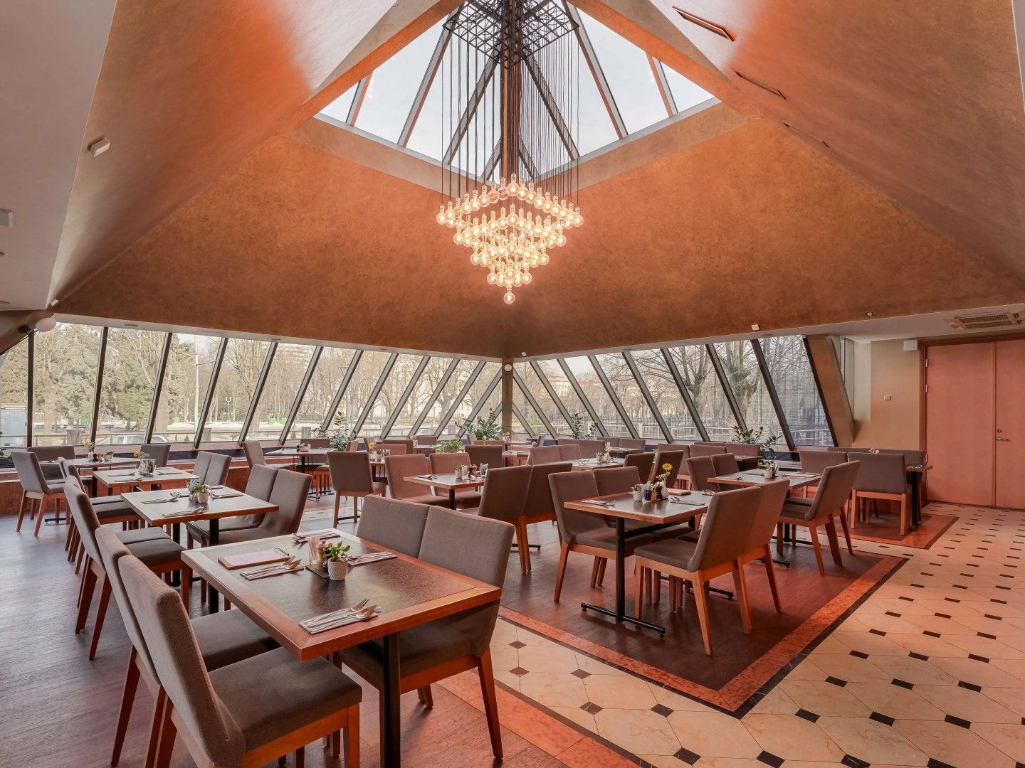 Отель Radisson Blu Ridzene