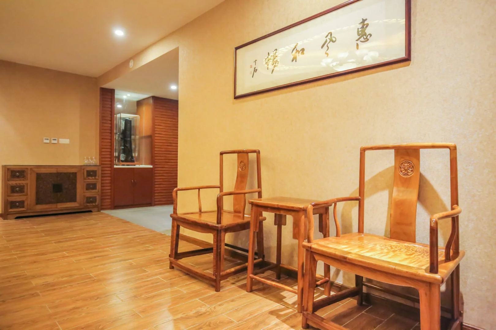 New Knight Royal Hotel Airport and International Resort