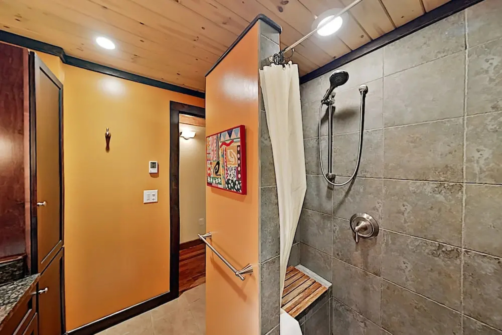 90presow 3 Bedroom Cabin