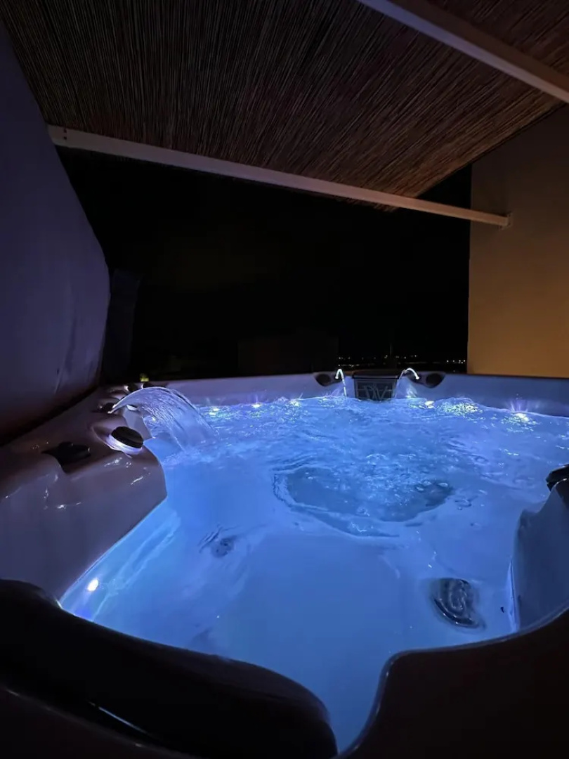 Ta' Pinu Spa Suite - Luxury Heritage Living