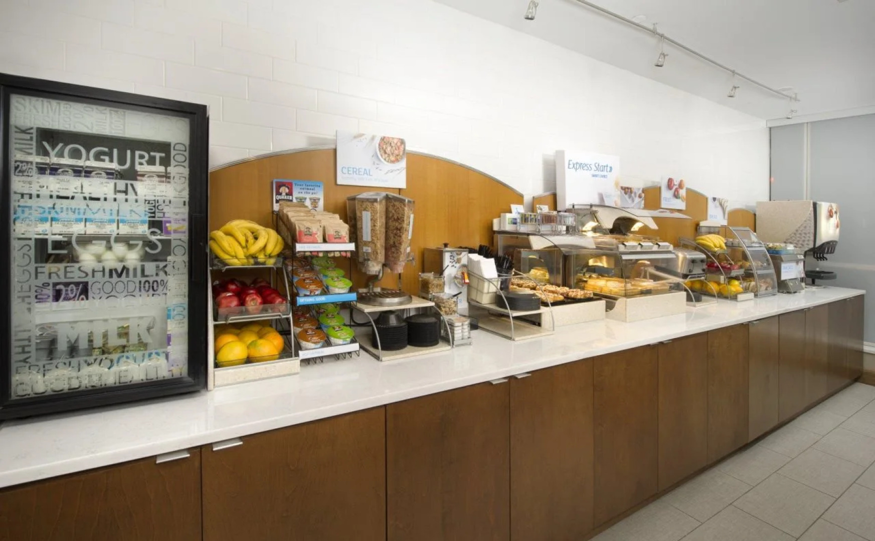 Holiday Inn Express Baltimore at the Stadiums by IHG