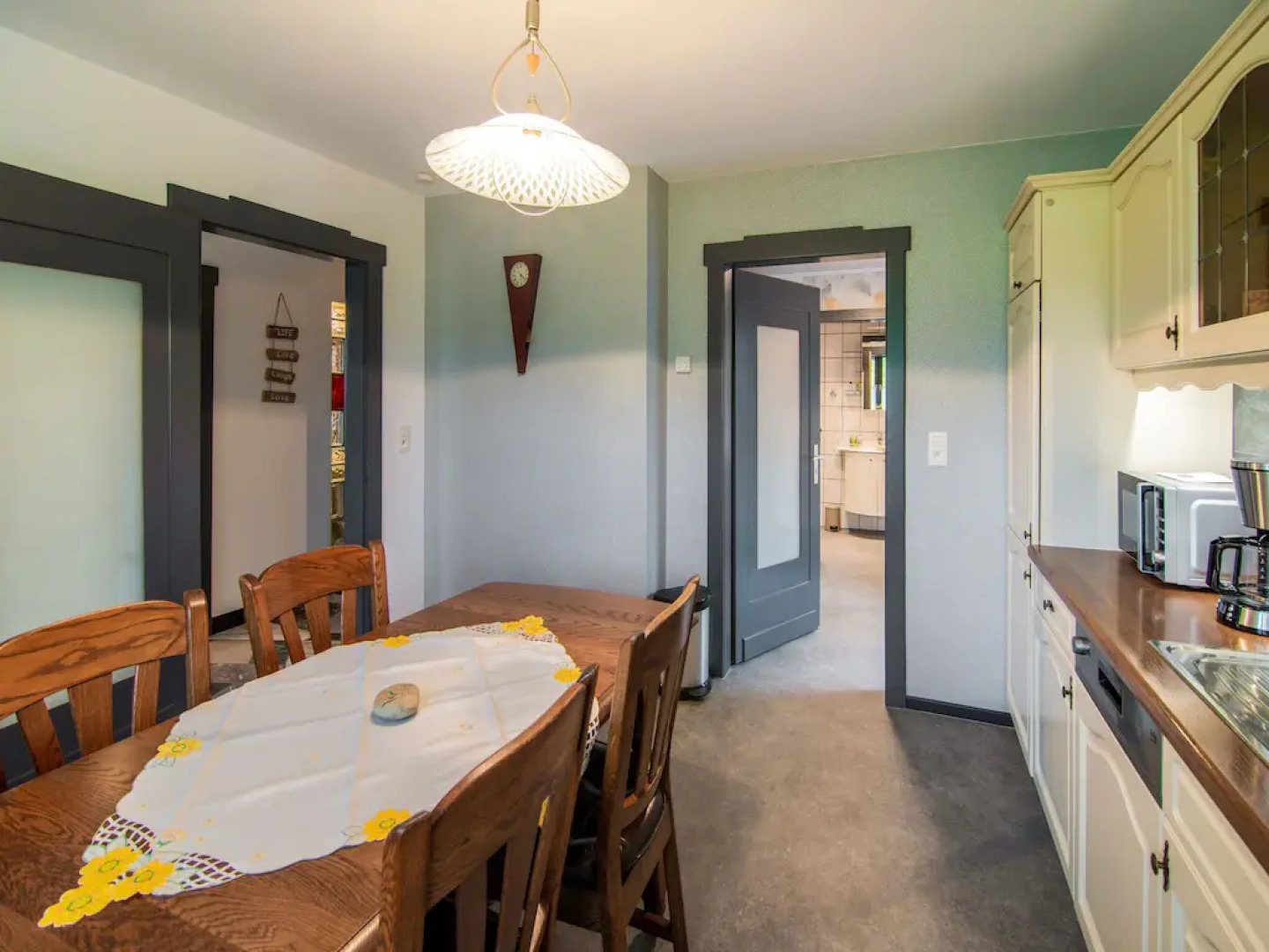 Atmospheric Holiday Home in Büllingen with Infrared Sauna