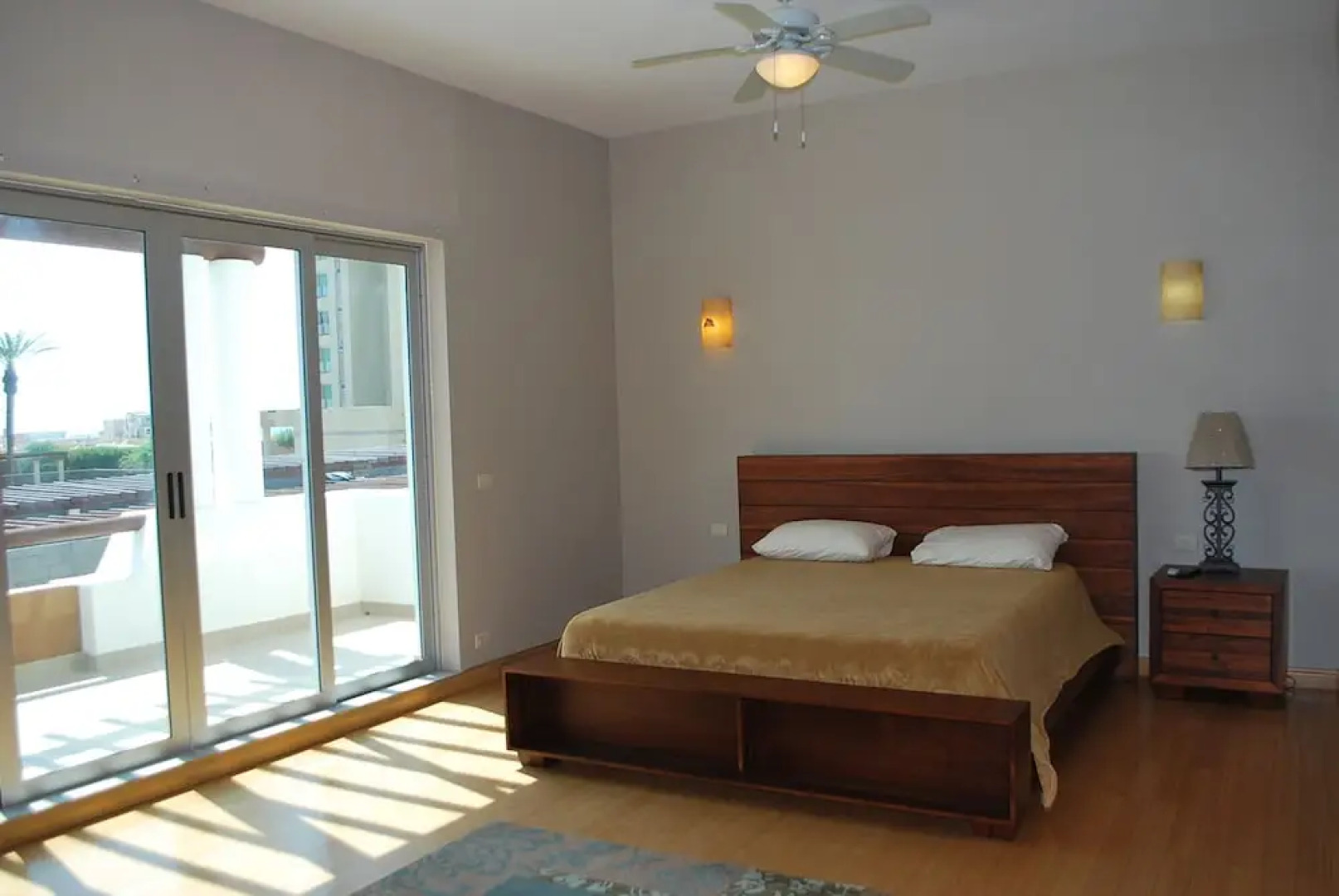 Luna Blanca by Kivoya