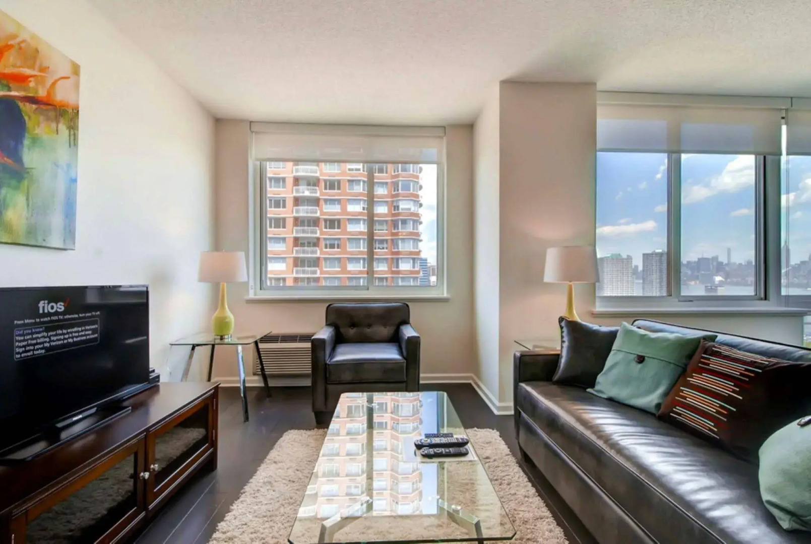 Global Luxury Suites at Newport