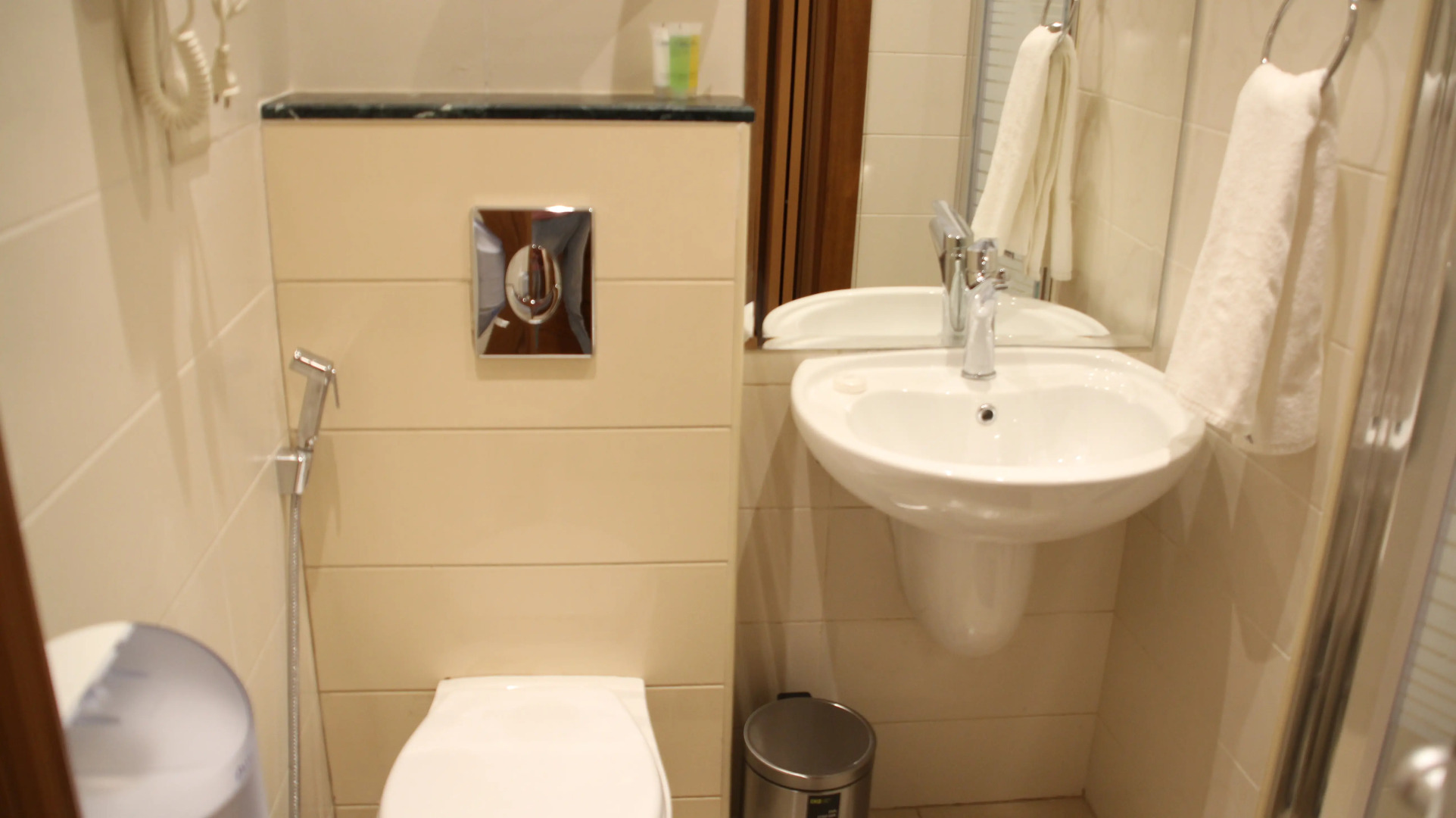 Big Ben Hotel Suites