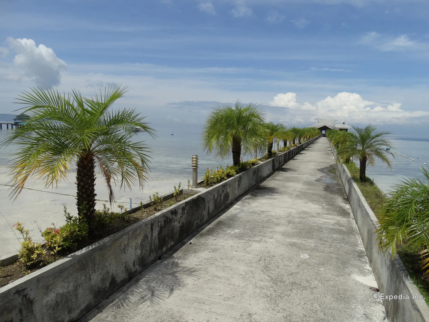 Hof Gorei Beach Resort