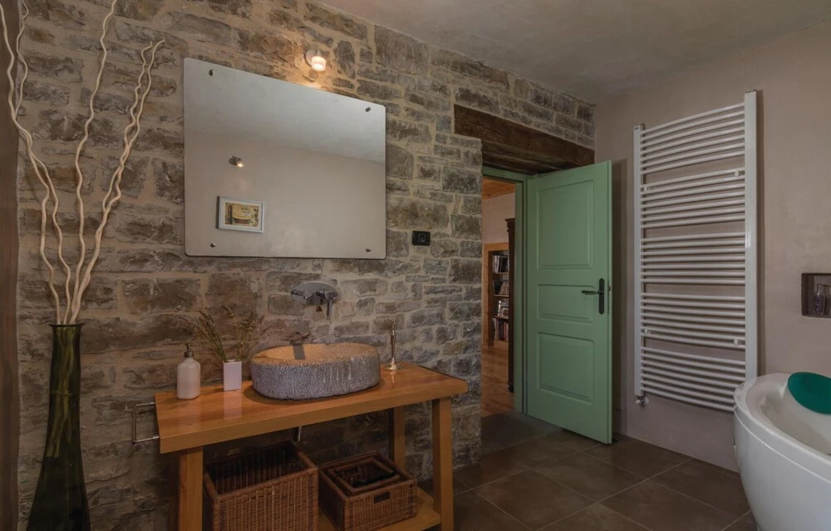 Awesome Home in Groznjan With Sauna, Wifi and 2 Bedrooms