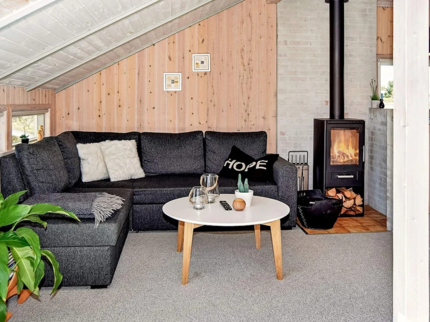 6 Person Holiday Home in Hemmet