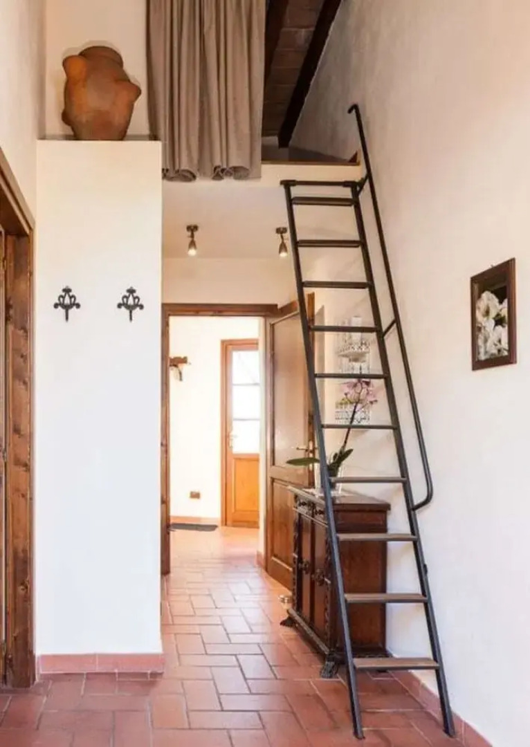 Casina Montenero Comfortable Holiday Residence