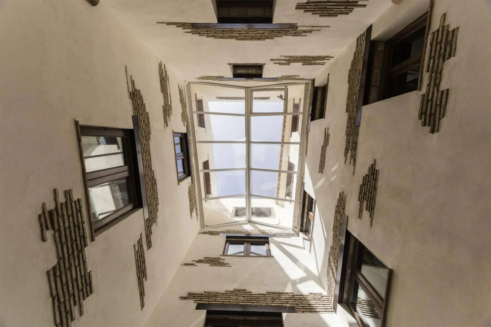 Arte Vida Suites & Spa