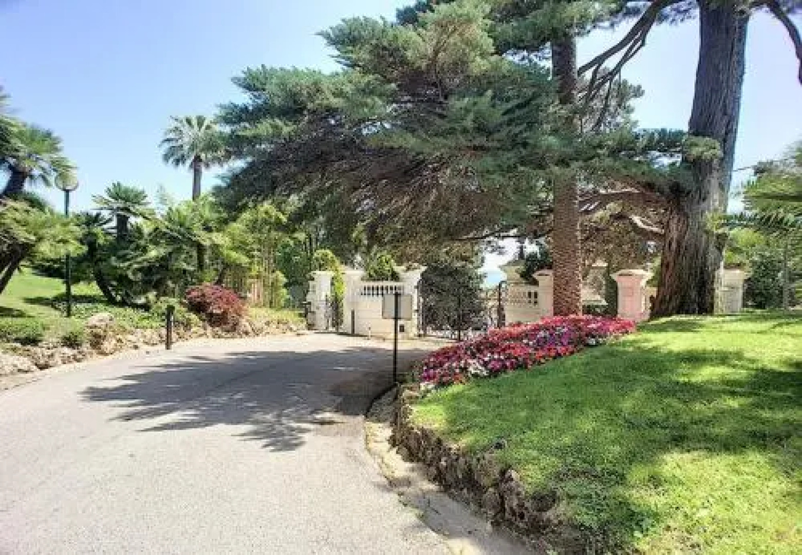 Vue Mer 10 Min De Cannes Grand Appartement