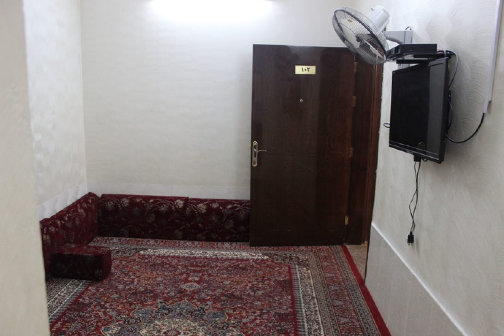 Al Eairy Furnished Apartments Al Baha 2