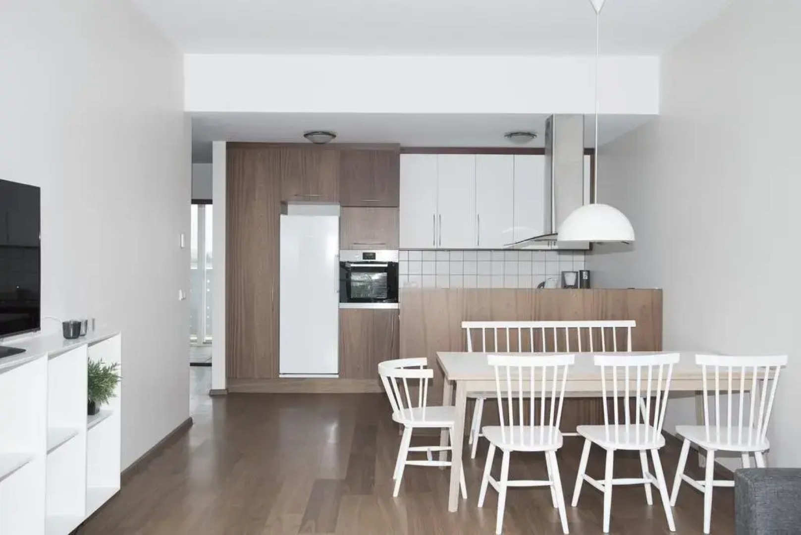 Bella Apartments & Rooms