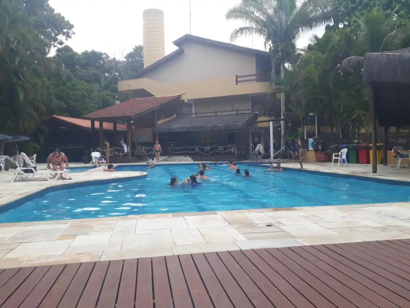 Condominio Amarilis Flat