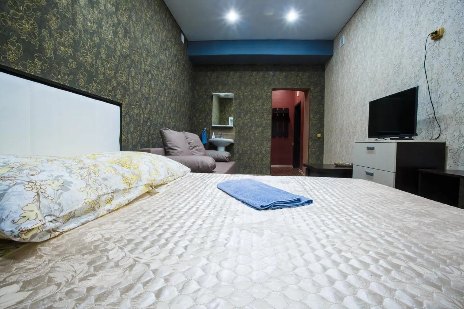 Отель Уездный двор