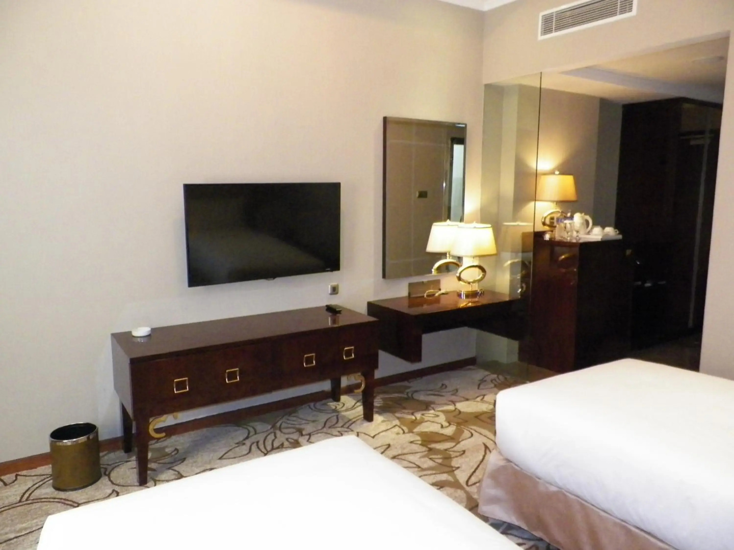 Sutan Raja Hotel And Convention Centre