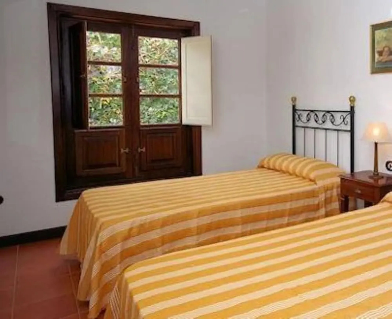 House - 2 Bedrooms with Pool - 102931