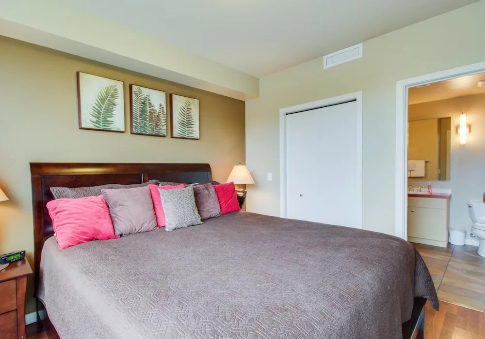 Chelan Resort Suites