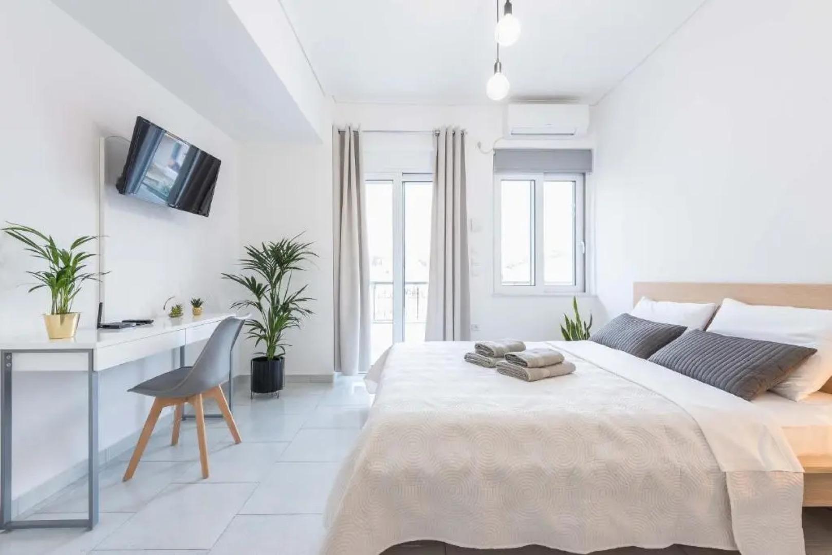 Boutique Studios near Airport