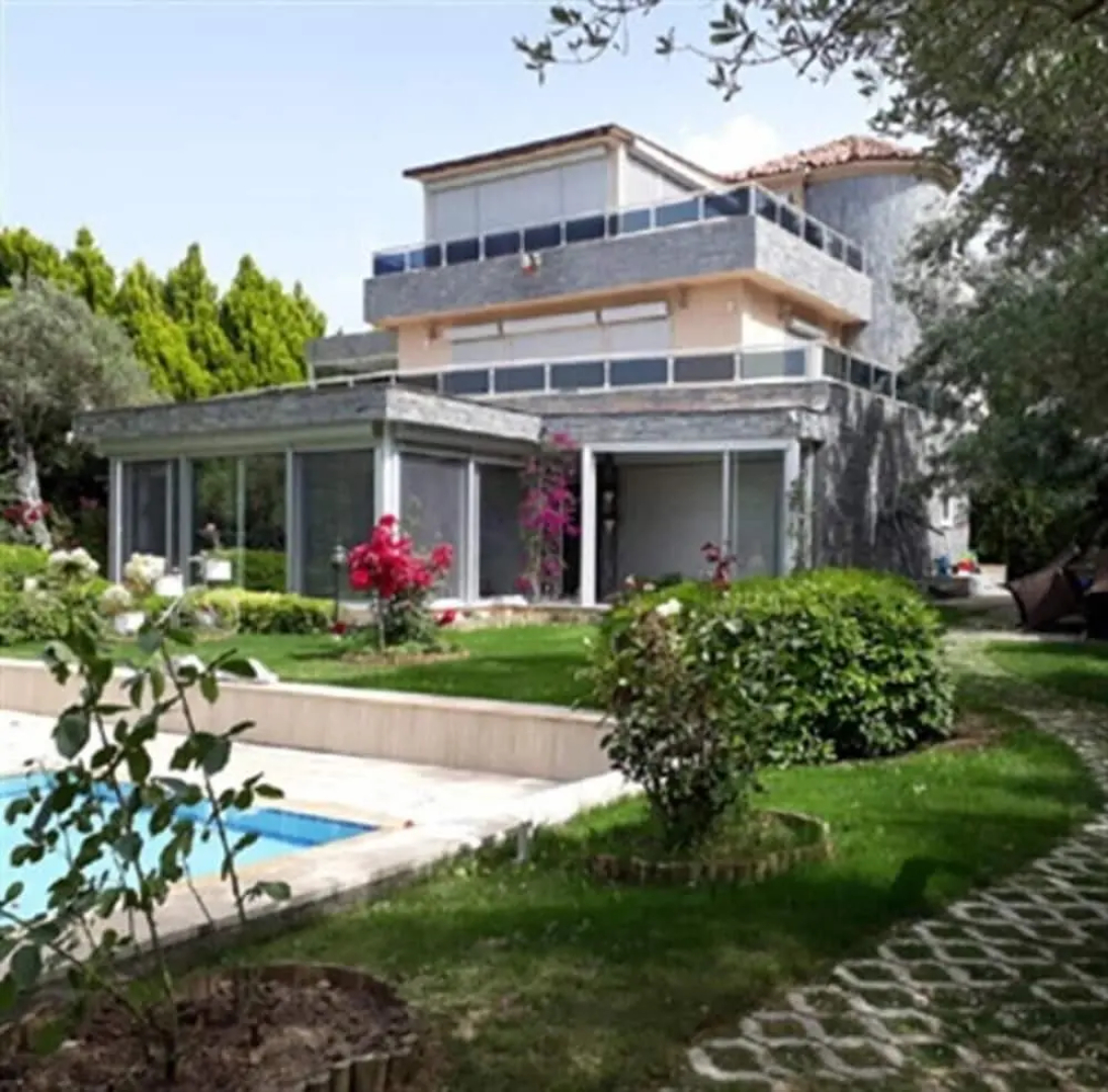 Urla Begonvil Pansiyon