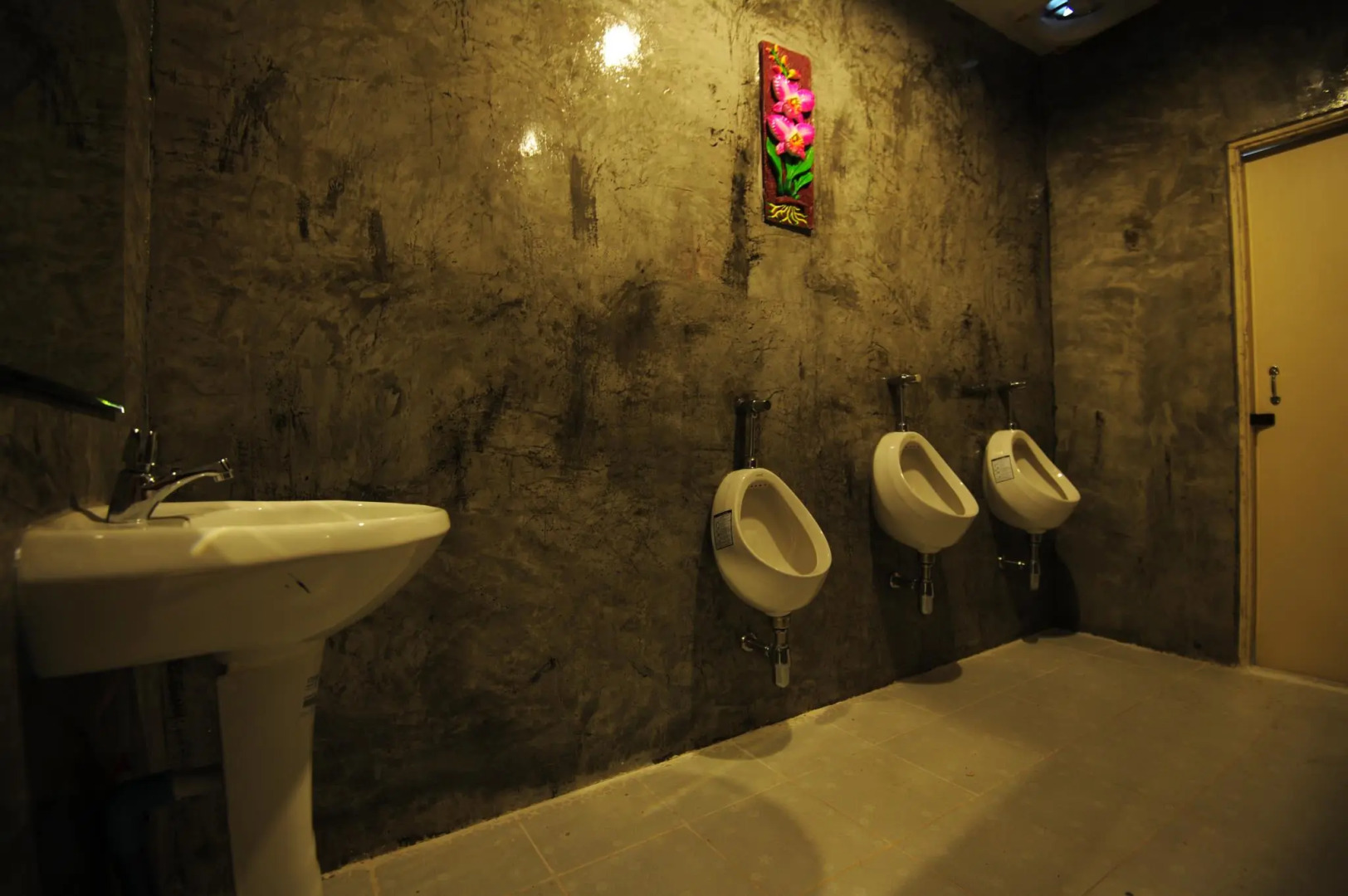 Twin Palms hostel Phi Phi