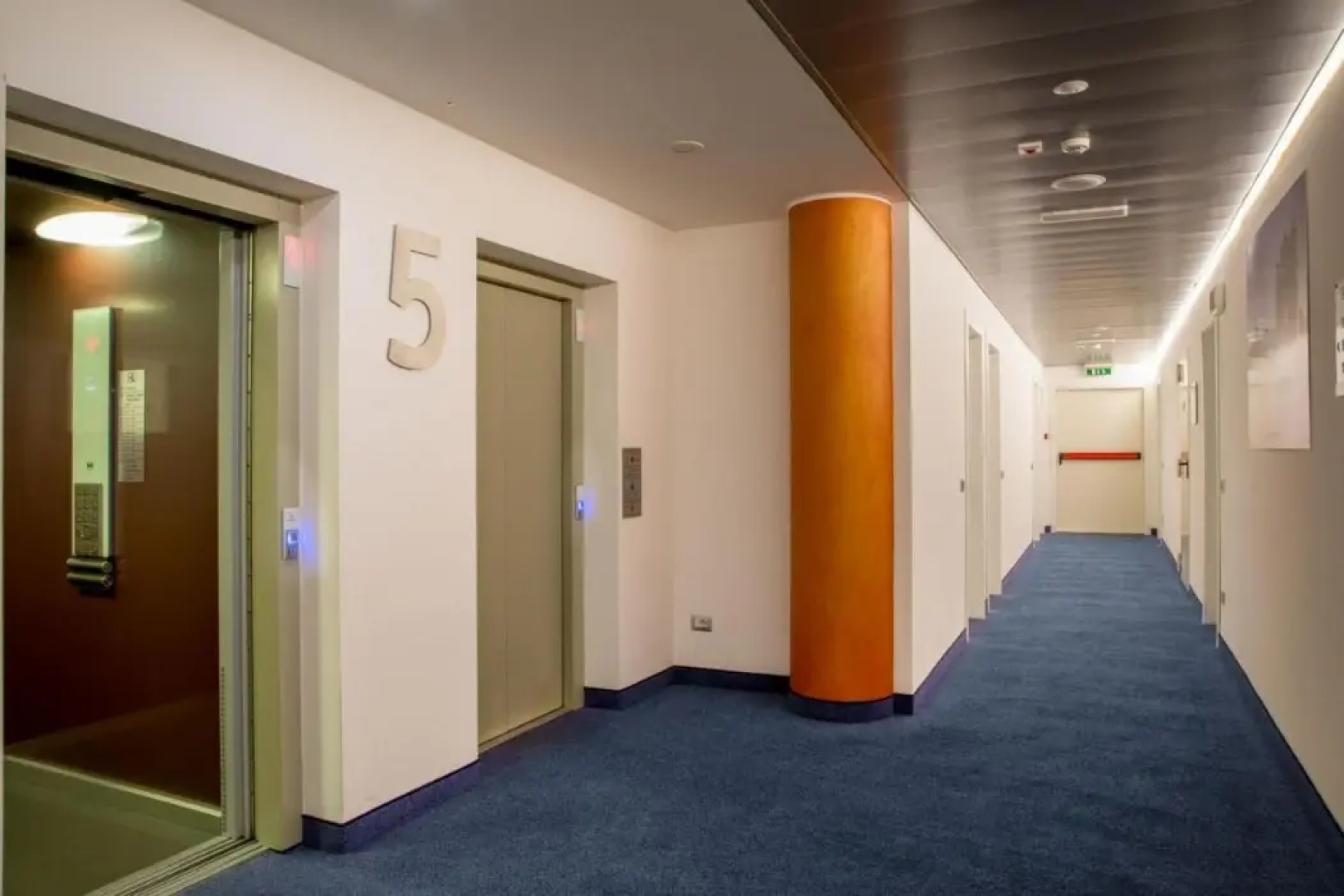 Отель Phi Hotel Milano