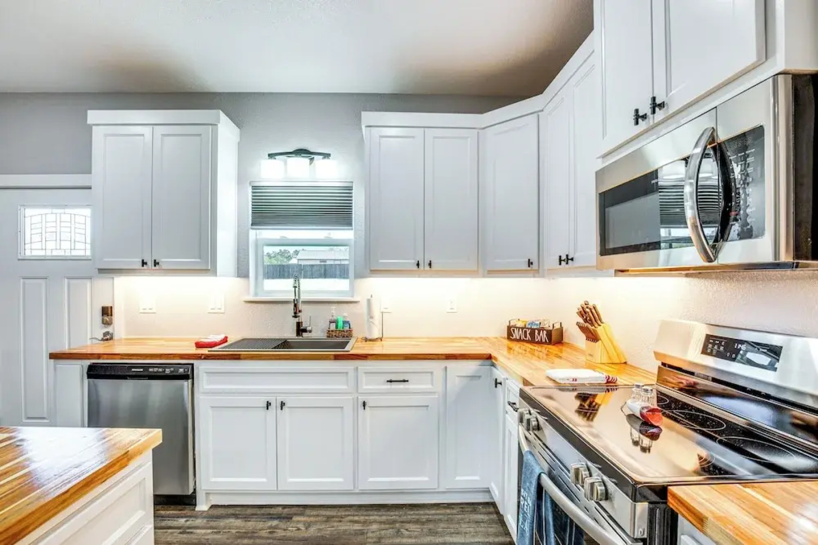 Lake Fork Cabin w/ Boat Launch & Fishing Pier