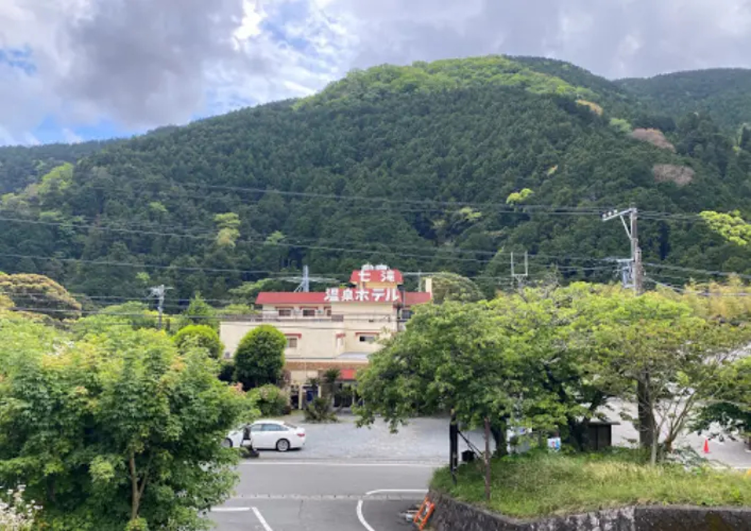 Nanadaru Onsen Hotel