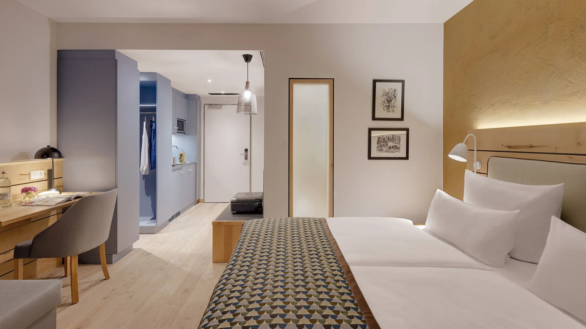 Walhalla Hotel Regensburg @ Hoeferer